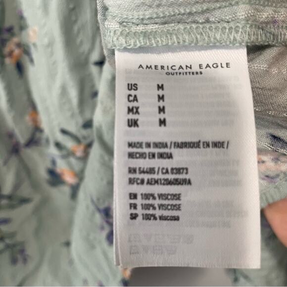 American Eagle blue floral poet top bell sleeves size medium coquette boho chic - Picture 8 of 10